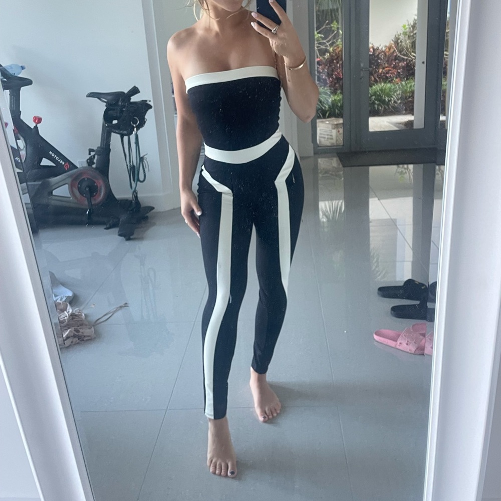 Strapless romper